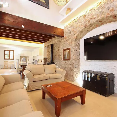 4 Bedroom In Поланко