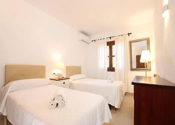 Bennassar In * Port de Pollença